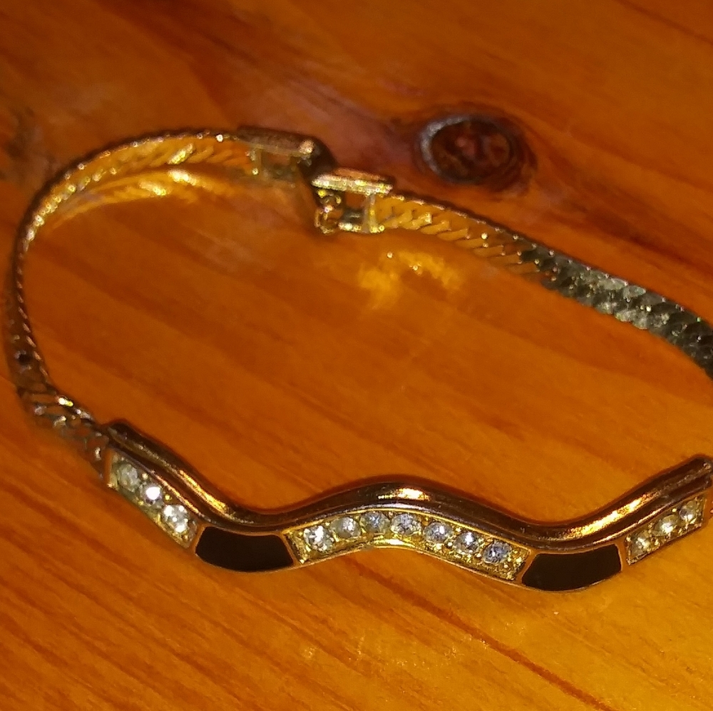 Women's bracelets - Picture 2 of 6